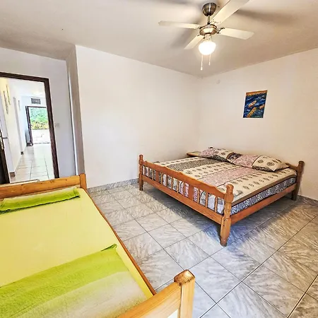 Octopus-5 By Interhome Apartament