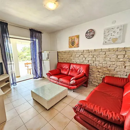 Octopus-5 By Interhome Apartamento Bogomolje